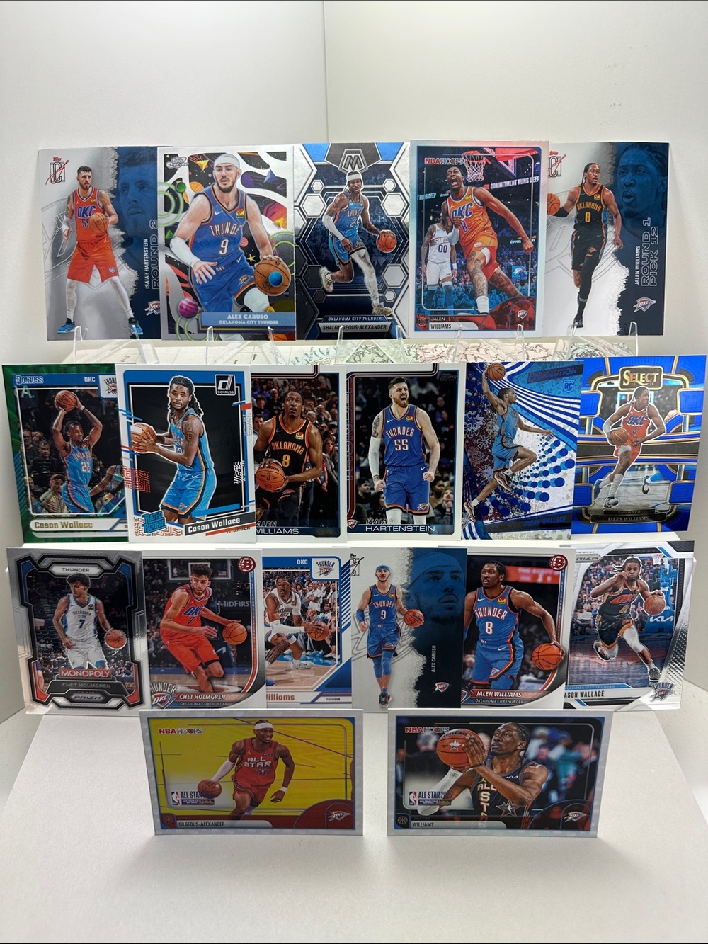 Shai Gilgeous-Alexander Thunder lot of 19 + Jalen Williams/Caruso/Holmgren